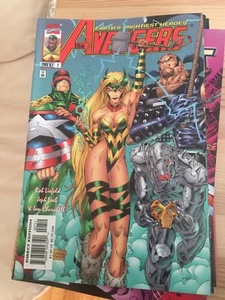Marvel Comics AVENGERS #7 Rob Liefeld, Jeph Loeb and Ian Churchill (1997) - Picture 1 of 1