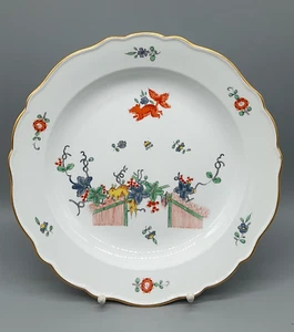 Meissen Neuer Ausschnitt großer Teller 31 cm Trauben naschendes Eichhörnchen - Bild 1 von 11