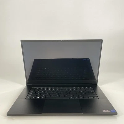 Razer Blade 15 240Hz 2K 2.5 GHz i9-12900H 16GB 1TB SSD RTX 3070 Ti Excelente Foto 1 de 4