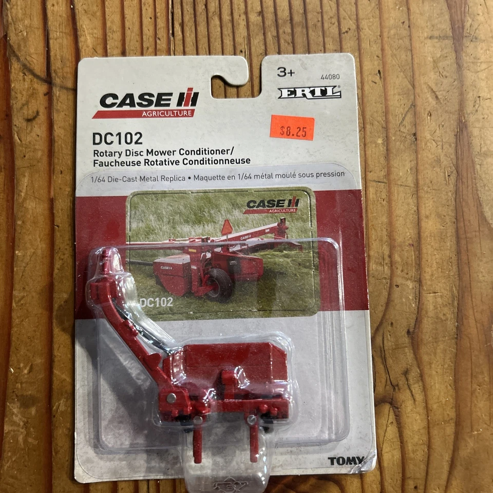 1:64 ERTL CASE IH *DC102 ROTARY DISC MOWER CONDITIONER* NIP! - Image 1 of 3