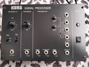 KORG MS-03 Sintetizzatore Processore Segnale Ottimo (Solo Accensione) con Scatola - Foto 1 di 9