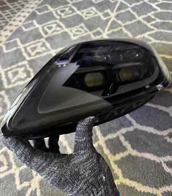 Левая фара USEM 2024 Porsche Panamera от оригинального производителя (без модулей) - Изображение 1 из 4