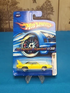 Hot Wheels 2006 primeras ediciones #1 de 38 '70 Plymouth Superbird amarillo 10 radios. - Imagen 1 de 7