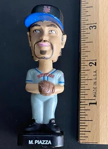 MIKE PIAZZA - MINI BOBBLE HEAD - NEW YORK METS - 3" TALL - USED PRE-OWNED - Picture 1 of 7