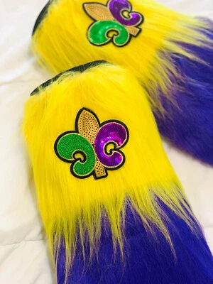 Mardi Gras Leg Warmers Furry With Elastic Band , 22 Inch Length Women Outfit - Image 1 of 4