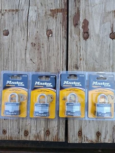 Case of (24) Master Lock COMMERCIAL keyed pad lock grey laminated 1A376 - Picture 1 of 3