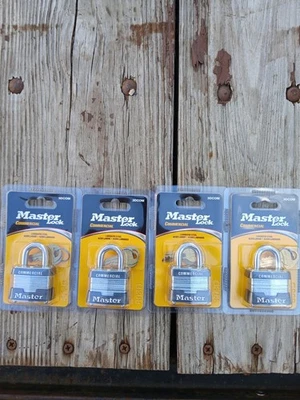 Case of (24) Master Lock COMMERCIAL keyed pad lock grey laminated 1A376 - Image 1 of 3