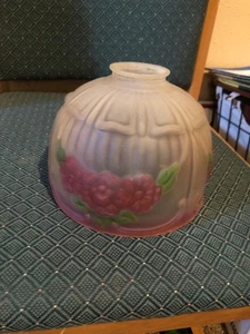 Pantalla de lámpara vintage con patrón de flores de vidrio escarchado - Imagen 1 de 7