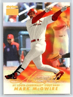 1999 SkyBox Premium Mark McGwire St. Louis Cardinals #47 - Image 1 of 2