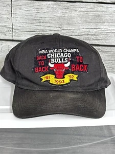 Vintage Chicago Bulls Three-Peat 91 92 93 Champions Snapback Mütze Cap NBA - Bild 1 von 2