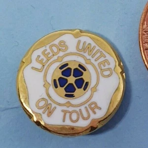 LUFC / Leeds United Pin Badge -White Rose - On Tour - various colourways - Picture 1 of 3