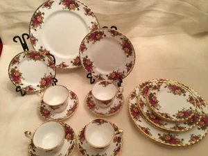 Royal Albert Old Country Roses 4 place settings - 5 pieces per setting NWOT - Picture 1 of 7