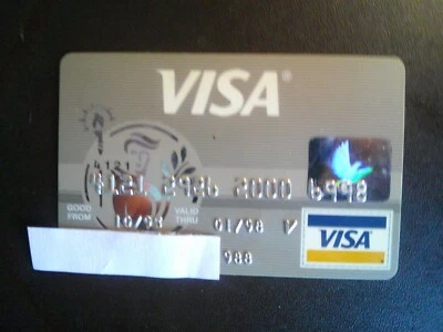 VINTAGE *FIRST DEPOSIT NAT'L BANK VISA* RARE, EXPIRED CREDIT CARD.  EXPIRED 1/98 - Image 1 of 2