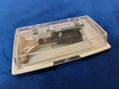 Schick Razor Set. 1961 - Image 1 of 4