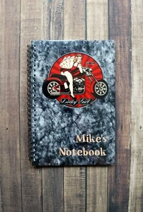 Quaderno Rockabilly vecchia scuola pin-up ragazza A5 - motociclista - regalo ideale - Foto 1 di 2