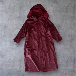 Vintage Cocoon Burgundy Hooded Raincoat Mac Jacket UK M 1980s - Picture 1 of 10