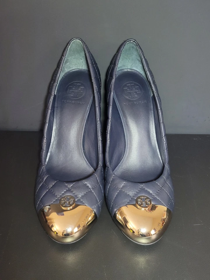 Tory Burch Kaitlin Cuña Acolchada Oro Puntera Bomba Cuero Azul 9 M  Foto 1 de 4