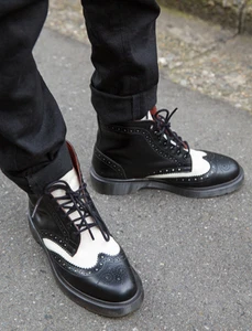 Dr. MARTENS Affleck Smooth Leather Men's Brogue Wingtip Boots US 10M-Black/White - Picture 1 of 14
