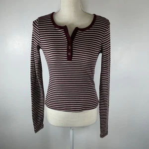 Top maglietta Henley rosa Rebublic Y2K scollo a V aderente Bella Swan Twilight donna taglia S - Foto 1 di 10