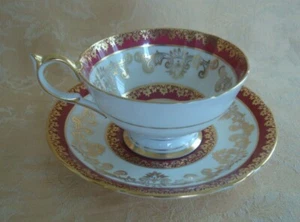 Aynsley Doris Handle Cup & Saucer Set ~ White & Red W/ Chintz Band 1934 - Picture 1 of 9