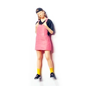 BN 1:64 Painted Figure Mini Model Miniature Diorama Braces Skirt Girl PINK - Picture 1 of 2
