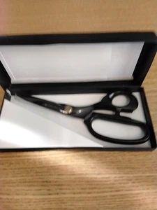 Cuggenhein 6 Inch Paper Scissors - Picture 1 of 4