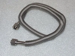 TUBO FLEXIBLE DE ACERO INOXIDABLE SWAGELOK 32"" DE LONGITUD CON EXTREMOS DE TUBO DE 3/8 - Imagen 1 de 2