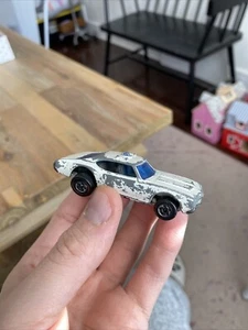 Vintage Hot Wheels Redline White Olds 442 Police Cruiser FREE SHIPPING - Picture 1 of 10