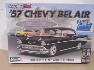 REVELL #1529 1/25 SCALE '57 CHEVY BEL AIR SNAP TOGETHER KIT NEW IN BOX - Picture 1 of 3