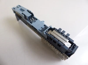 Siemens Simatic 6ES7193-6BP00-0DA0 Base Unit FS:03 Type: 40 - Bild 1 von 6