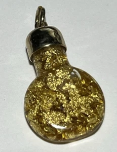 VINTAGE GOLD FLAKE CHARM PENDANT GOLD Glass HOLDER 1" Tall - SEE PHOTOS - Picture 1 of 6