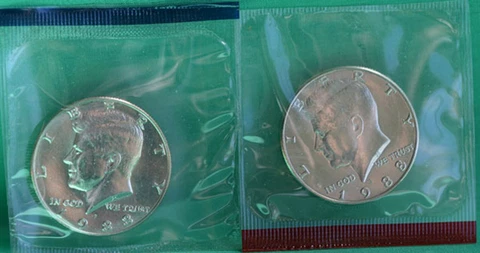 1988 P and D Kennedy Half Dollar Coin from US Mint Set 2 BU Cello Fifty Cent UNC Cover