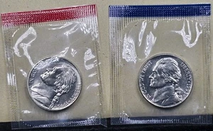 1993 P & D Jefferson Nickel 5C Philadelphia Denver - Picture 1 of 6
