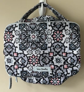 Vera Bradley Toiletry Accessories Travel Bag Lighten Up Lisbon Medallion 2 Sided - Picture 1 of 8