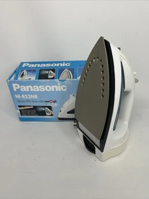 Ferro a vapor/seco vintage Panasonic NI-R53NR com carretel na caixa - Imagem 1 de 4