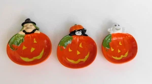 Ceramic Halloween 3 Pc Dish Set New in Box Pumpkin Ghost Witch World Bazaars In - Picture 1 of 5