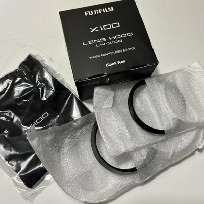 New Fujifilm LH-X100 Lens Hood with Adapter Ring AR-X100 - Black/Noir - image 1 of 4