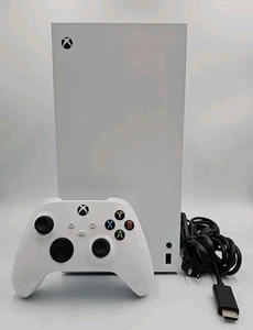 Microsoft Xbox Series X 1TB Digital Console 1882 - 2024 – White With Controller  - Picture 1 of 13