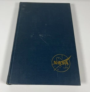 NASA Aeronautics and Astronautics 1915-1960 by Eugene Emme Hardcover 1961 - Picture 1 of 5