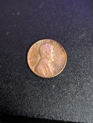 1962 D Mint Mark Lincoln Penny, Error In L Where It Is On Rim, Rare Penny - Image 1 of 2