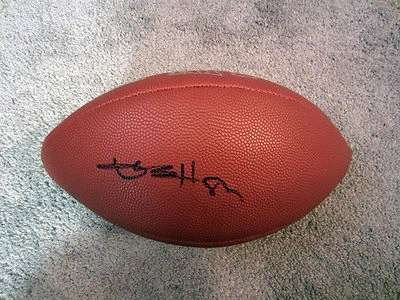 Fútbol americano firmado autografiado por Antonio Brown AB Oakland Raiders con certificado de autenticidad bajo NFL Foto 1 de 4