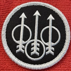 🔥Beretta Schusswaffen Pistole bestickt Bügelbild Aufnäher Patch M9 92FS APX Storm KOSTENLOSER VERSAND - Bild 1 von 5