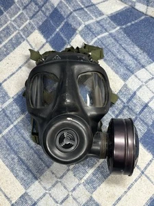 British Military Issue Avon 1970 SR6/2 Respirator **UNTESTED** - Picture 1 of 15