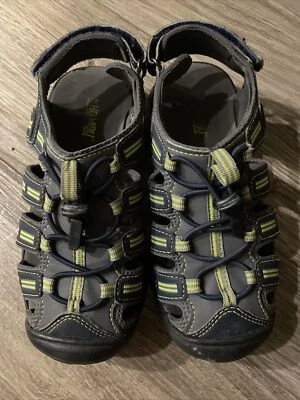 KHOMBU Gray & Green Dillion Sports Sandals Water Shoes Youth 1 - Image 1 of 4