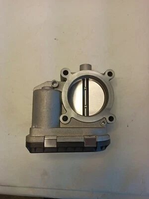 Corpo do acelerador para Mercedes-Benz A B C E Class W169 W245 W204 S204 C204 W212 C207 - Imagem 1 de 4