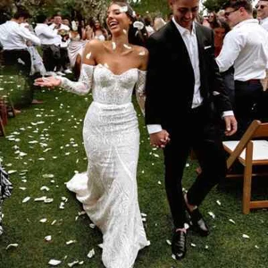 Boho Mermaid Wedding Dresses Strapless Sulfur Sleeves Lace Applique Bridal Gowns - Picture 1 of 11