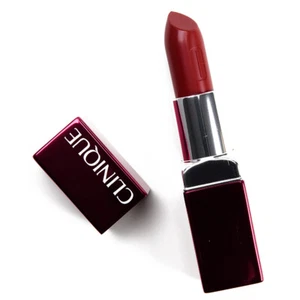 Lápiz labial Clinique Pop Reds 'con manos rojas' rico clásico rojo tamaño completo nuevo en caja - Imagen 1 de 6