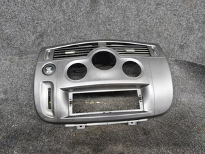 Tapa boquilla aire Renault Scénic II 2005 1.6 A8200140713 E8200140720 S0110131 - Imagen 1 de 3