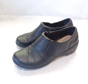 Scarpe mocassino Clarks Channing Essa in pelle nero comodo taglia 8,5 - Foto 1 di 7