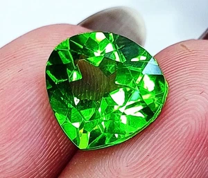 Piedras preciosas sueltas peridoto natural de 8 a 10 quilates con forma de pera certificado único RL197 - Imagen 1 de 7
